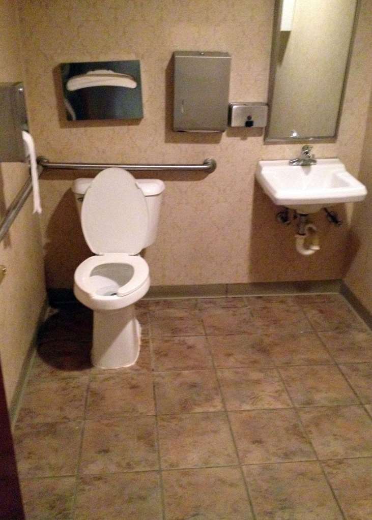 Country Hearth Inn & Suites Willard Zimmer foto